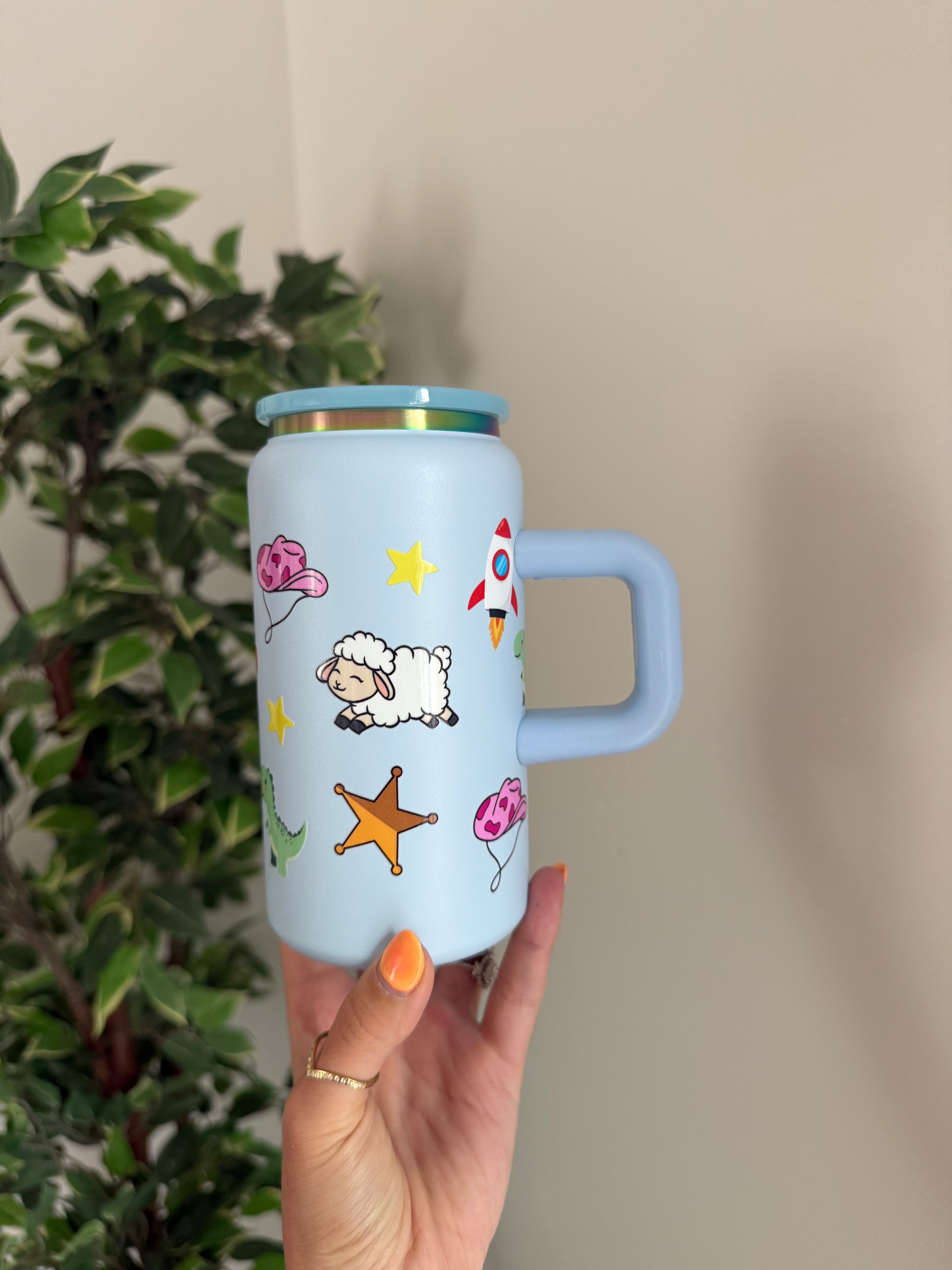 Tasse iso 16 onces « T'as besoin d'un ami »