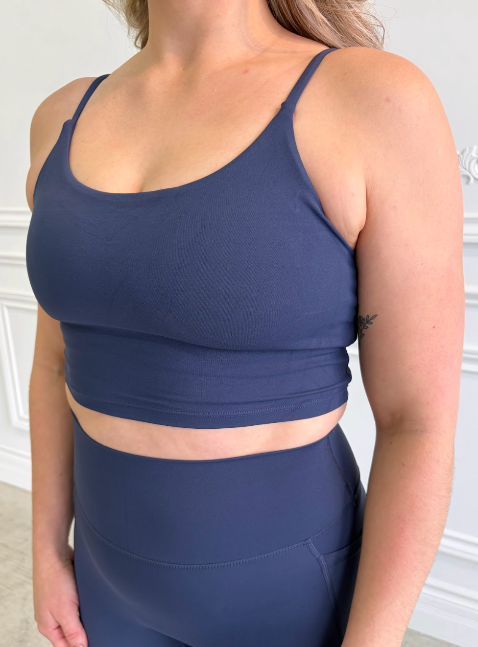 Le top Simpliste Bleu Nocturne