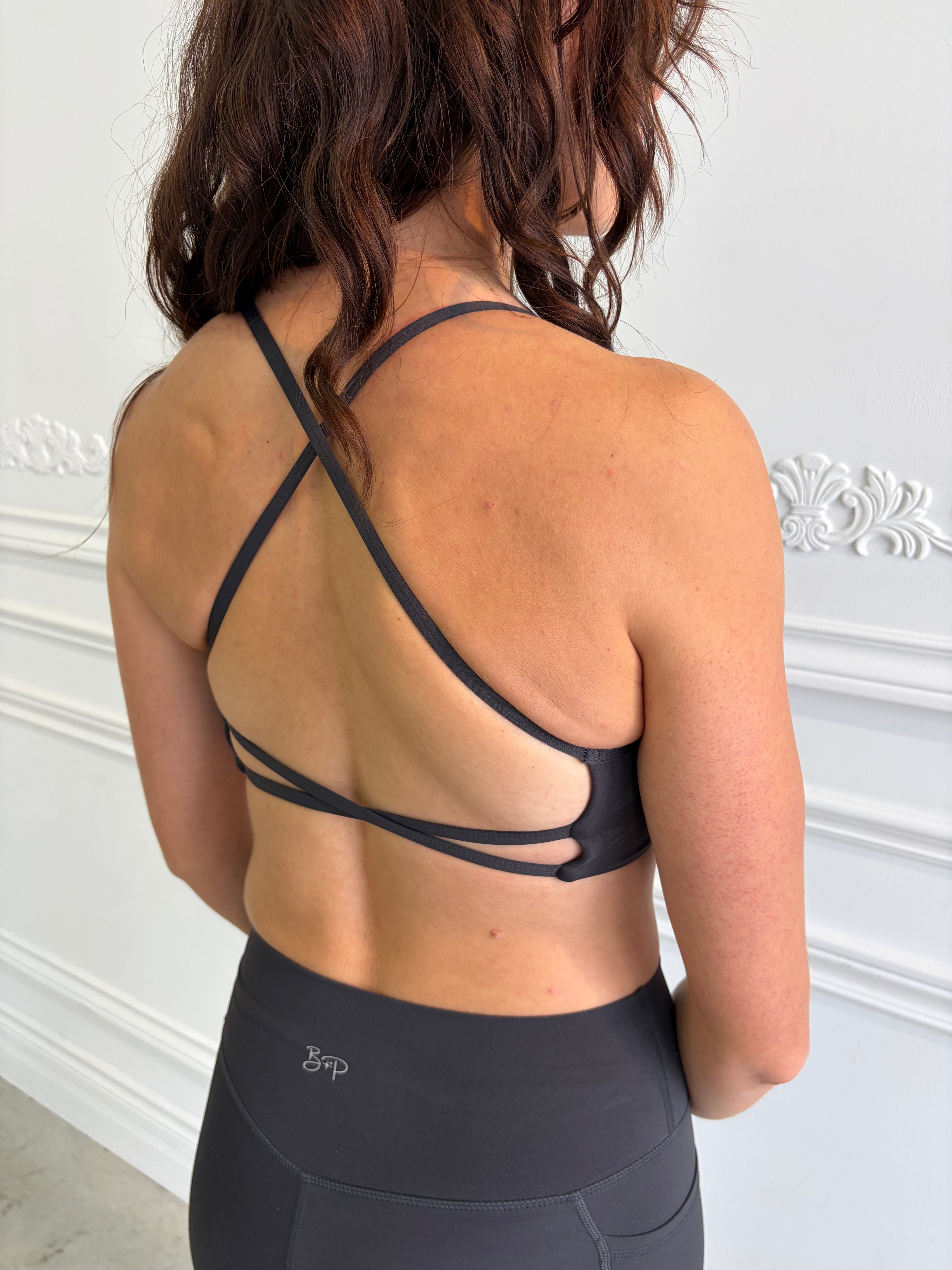 Le top Luna Charcoal