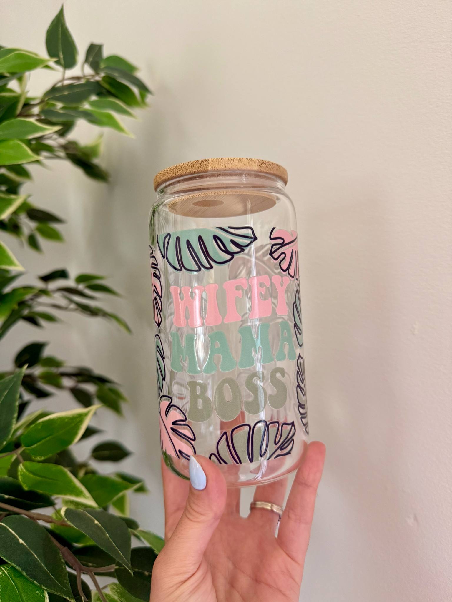 Verre 16 onces Wiffey Mama Boss